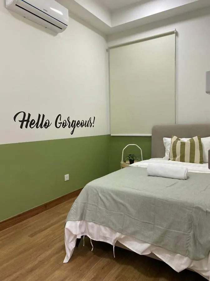 The Apple Premier Condo Three Bedroom In Melaka