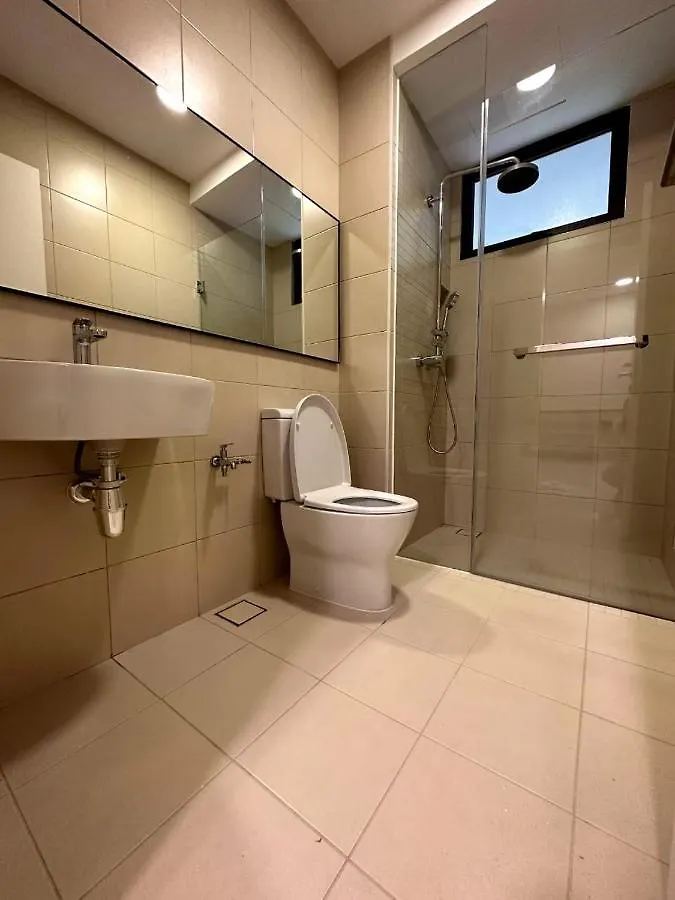 The Apple Premier Condo Three Bedroom In Melaka