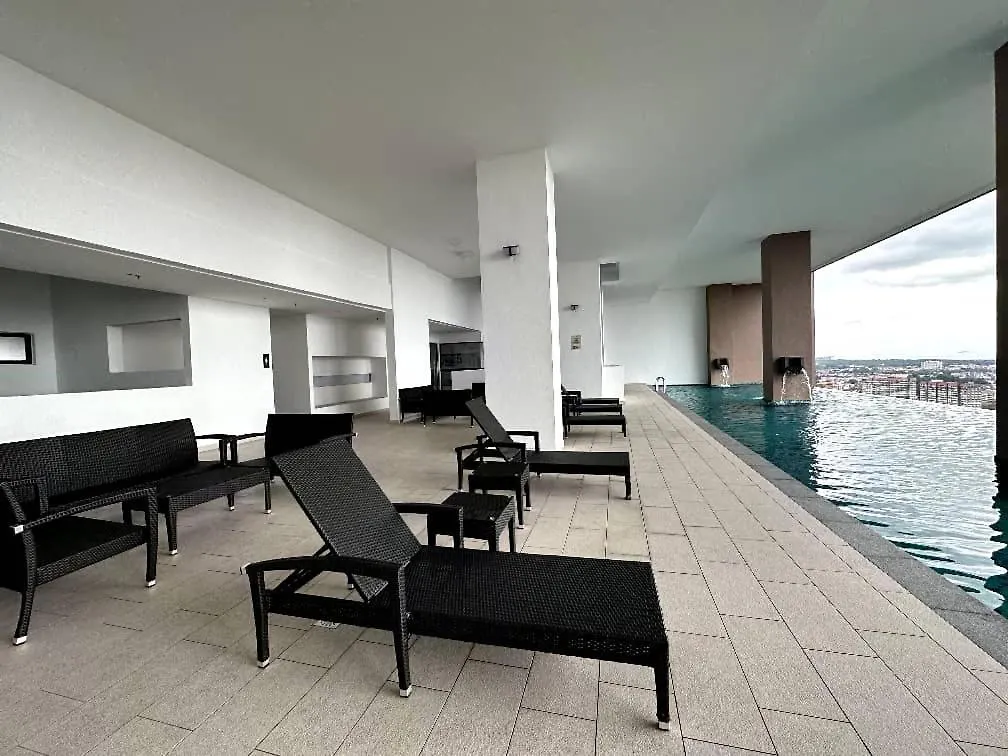 The Apple Premier Condo Three Bedroom In Melaka Apartment Malacca